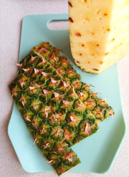 Boiling Pineapple Skin for Weight Loss