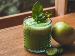 Green Oat Milk Smoothie for Weight Loss
