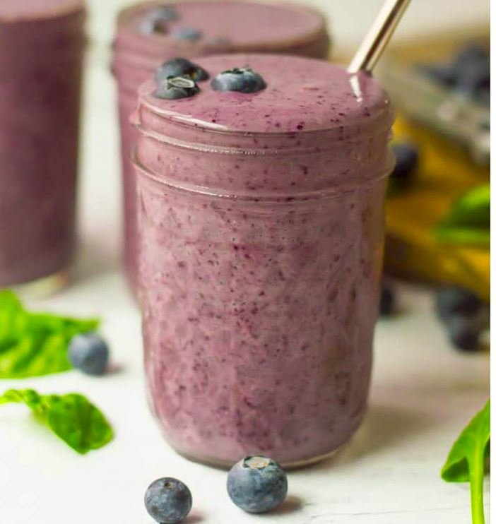 Blueberry Spinach Smoothie for Weight Loss