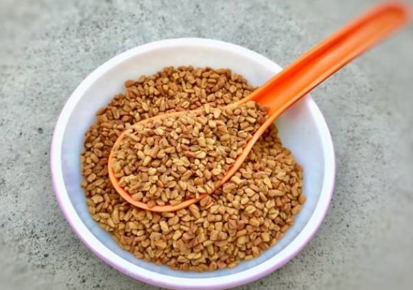 Fenugreek Tea for Body odor
