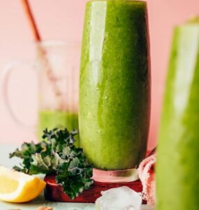 Mango Ginger Kale Smoothie
