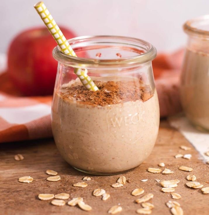 apples cinnamon yogurt oats smoothie