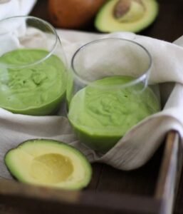 Avocado Kale Ginger Zest Smoothie