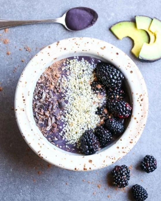 Blackberry Avocado Smoothie