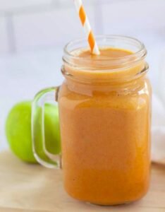 Carrot Apple Cinnamon Smoothie