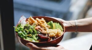 Fresh Herb Chicken Salad Bowls
