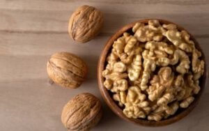 Walnut for Hot Flashes