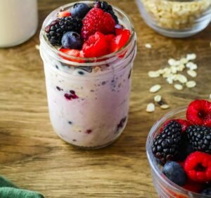 Berry Bliss Overnight Oats