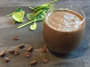 Chocolate Spinach Satisfaction Smoothie