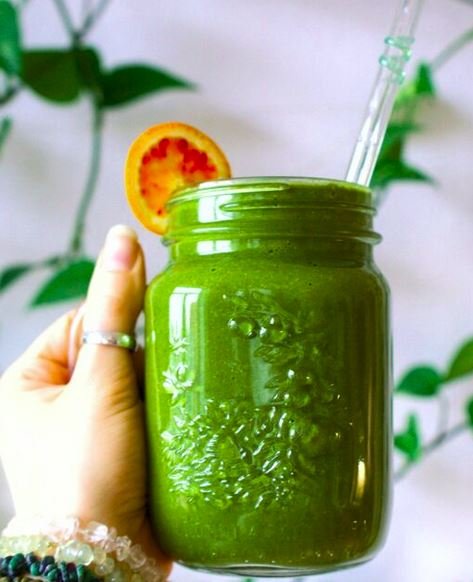 Green Mango Magic Smoothie