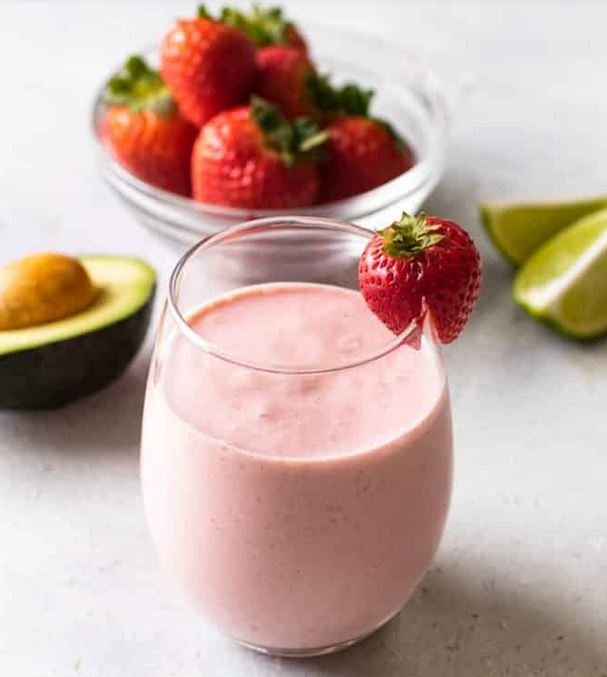 Strawberry Avocado Smoothie