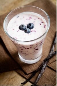 Berry Almond Shake