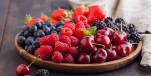 Berries and Cherries for Knee Pain